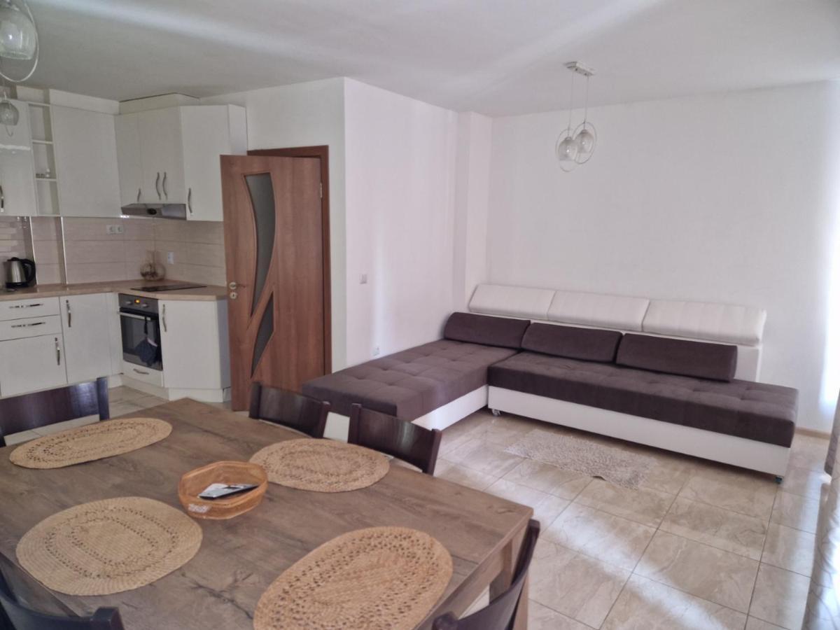 Sea Garden Marina 2 Apartment Varna Esterno foto
