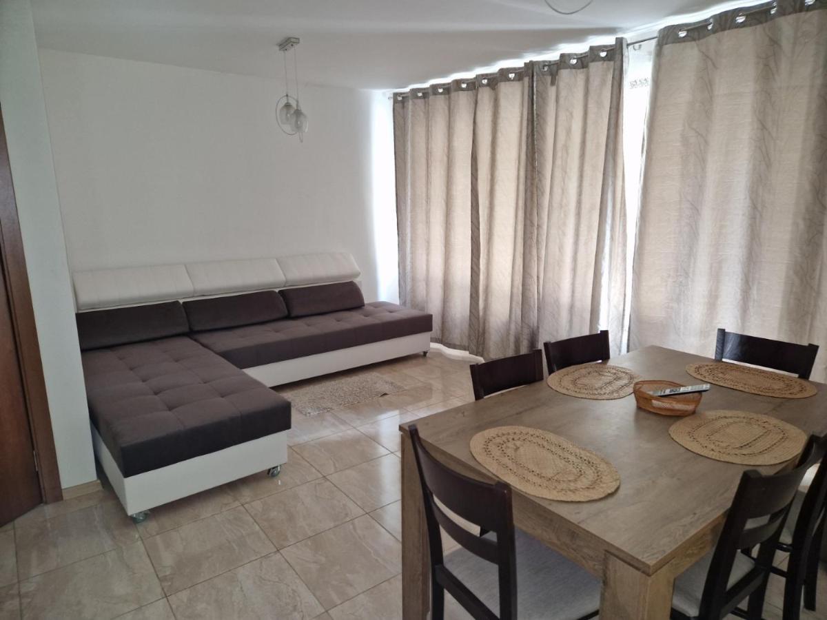 Sea Garden Marina 2 Apartment Varna Esterno foto