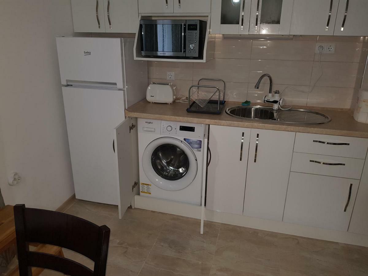 Sea Garden Marina 2 Apartment Varna Esterno foto