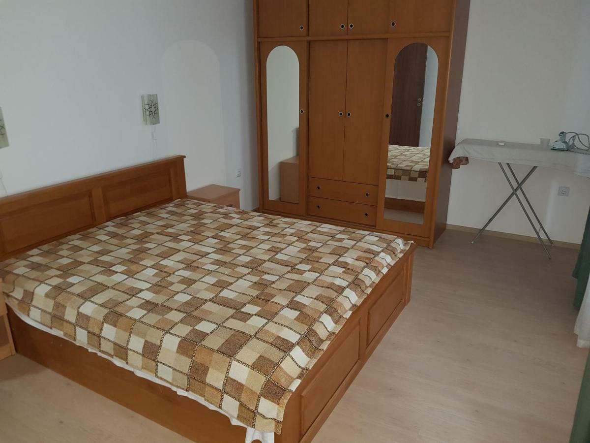 Sea Garden Marina 2 Apartment Varna Esterno foto