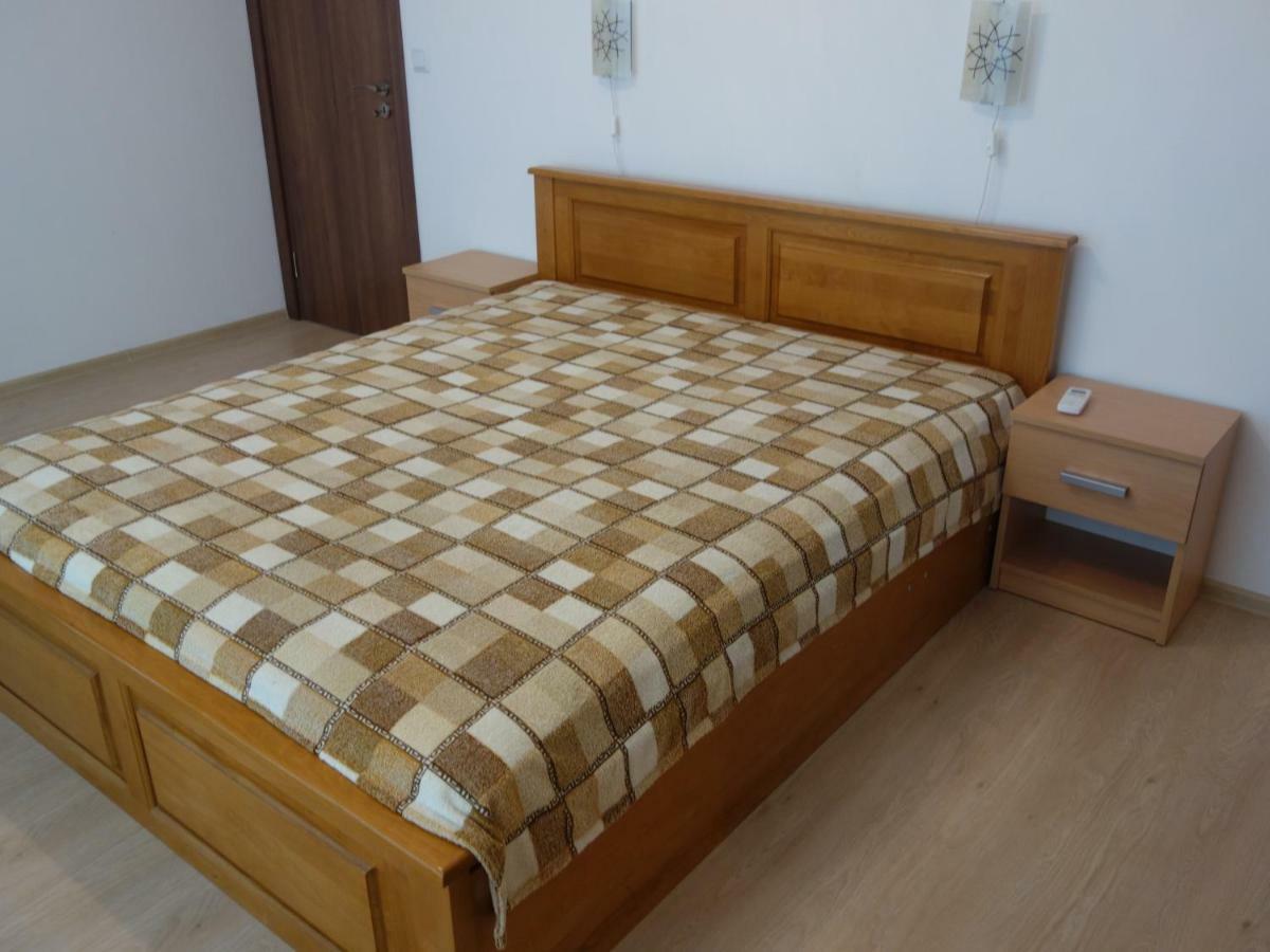 Sea Garden Marina 2 Apartment Varna Esterno foto