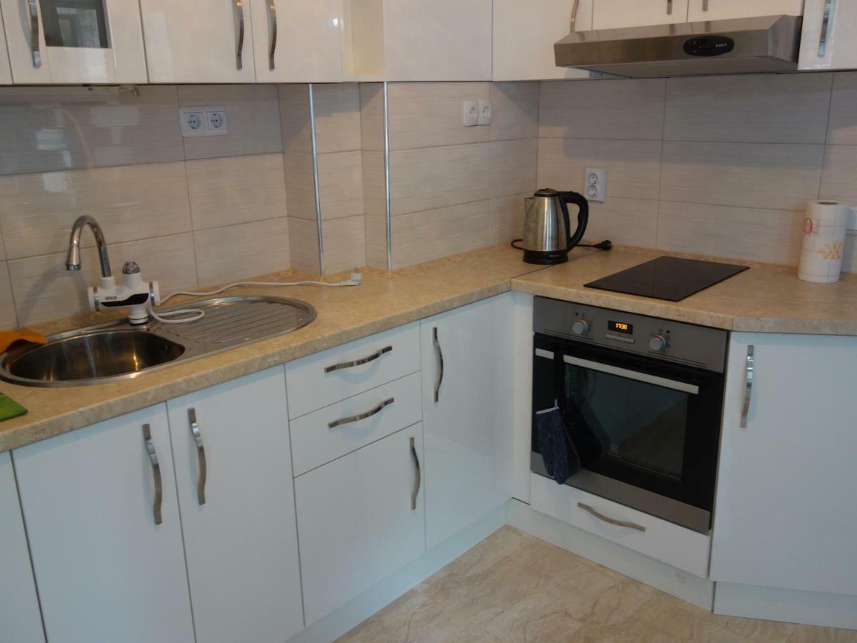 Sea Garden Marina 2 Apartment Varna Esterno foto