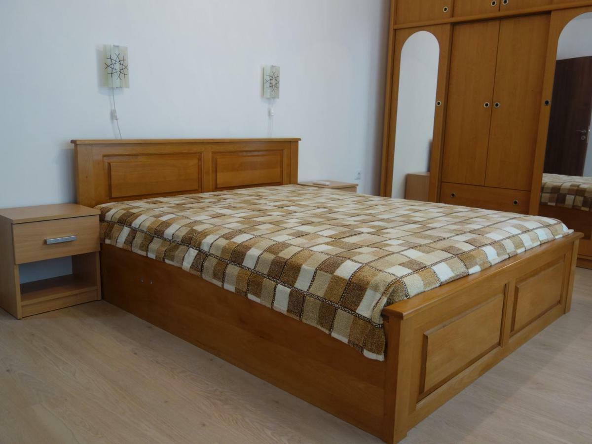 Sea Garden Marina 2 Apartment Varna Esterno foto